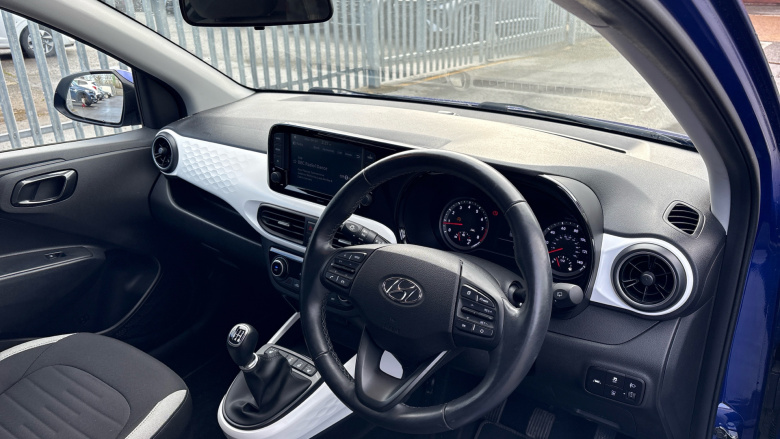 Hyundai i10 1.2 MPi Premium 5dr Petrol Hatchback